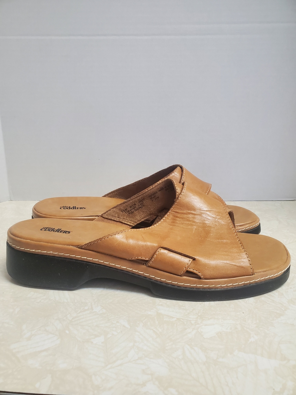 Comfort Slip-On Leather Mules in Tan